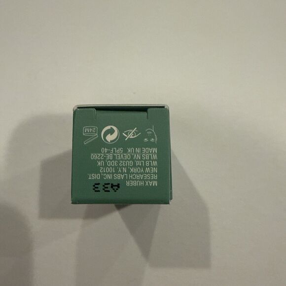 La Mer The RESURFACING Treatment 0.17oz/5ml Exfoliate Clarify Pores Balance NIB - Picture 2 of 2